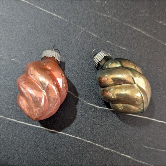 Shiny Brite Xmas Ornaments Pair Swirl Style Gold & Pink Glass Vintage 2" - Picture 5 of 6